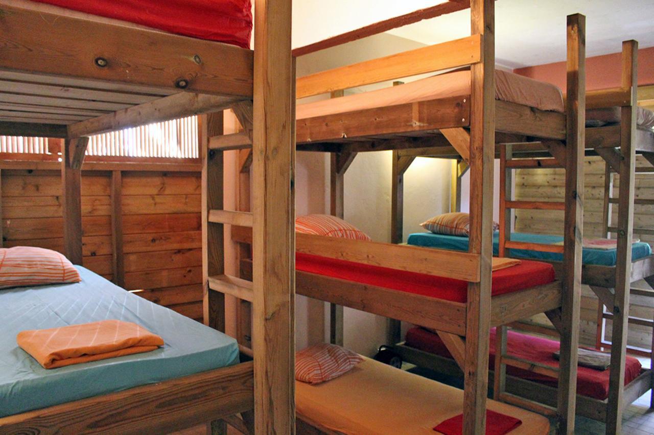 E.Gwada Hostel Ле-Гозьє Екстер'єр фото