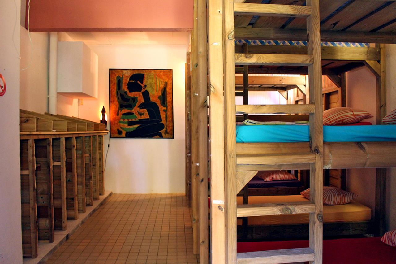 E.Gwada Hostel Ле-Гозьє Екстер'єр фото