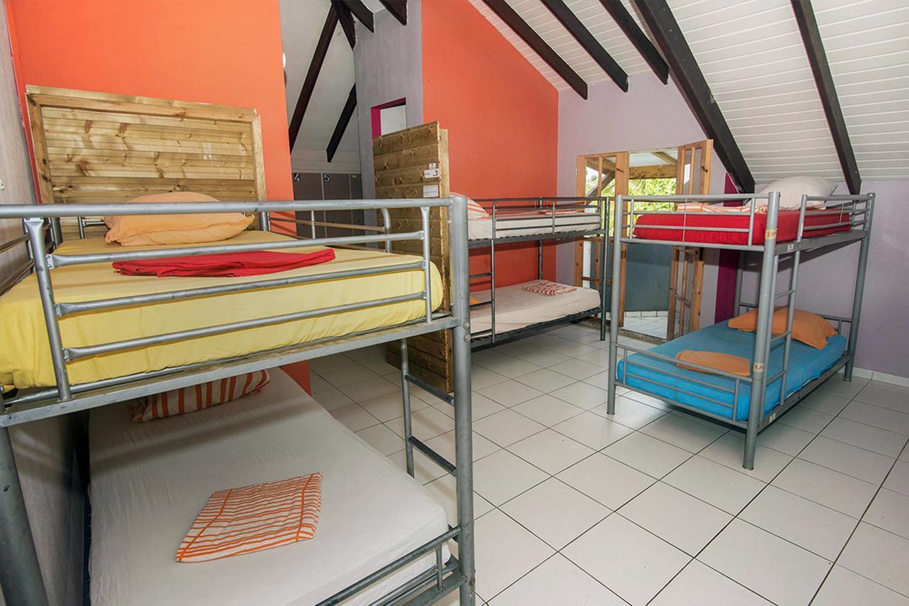 E.Gwada Hostel Ле-Гозьє Екстер'єр фото