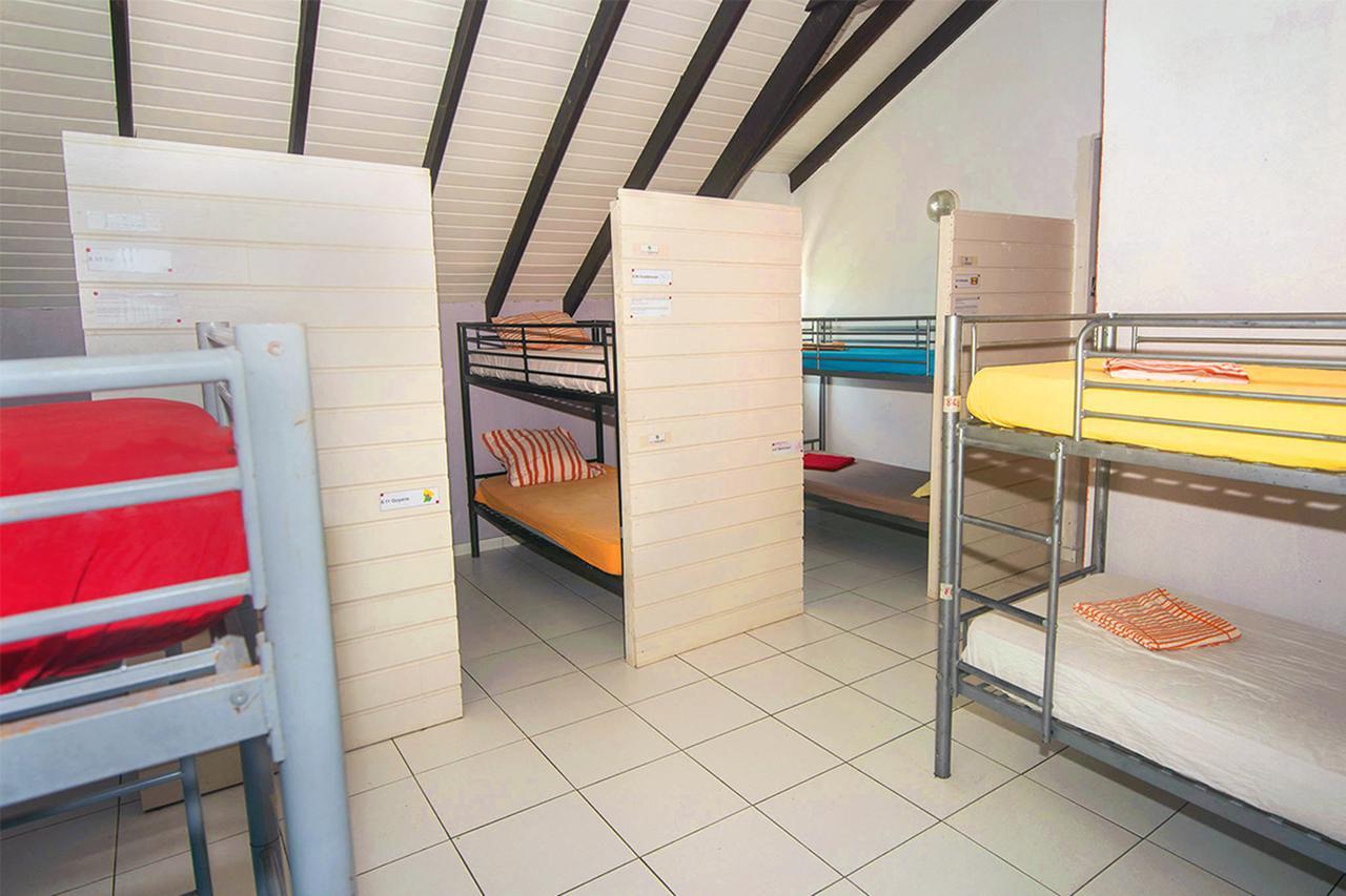 E.Gwada Hostel Ле-Гозьє Екстер'єр фото